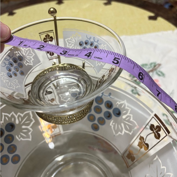 Anchor Hocking Glass Bowl with Gold  Grapes Design - Picture 6 of 6